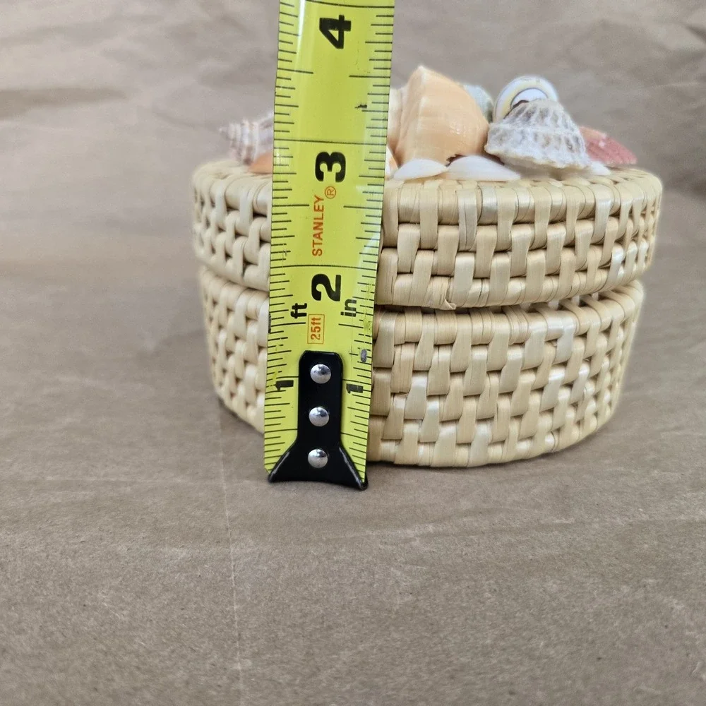 Woven Coasters  (6)‎ w/ Matching Decorative Basket Colorful Shells Beach Coastal